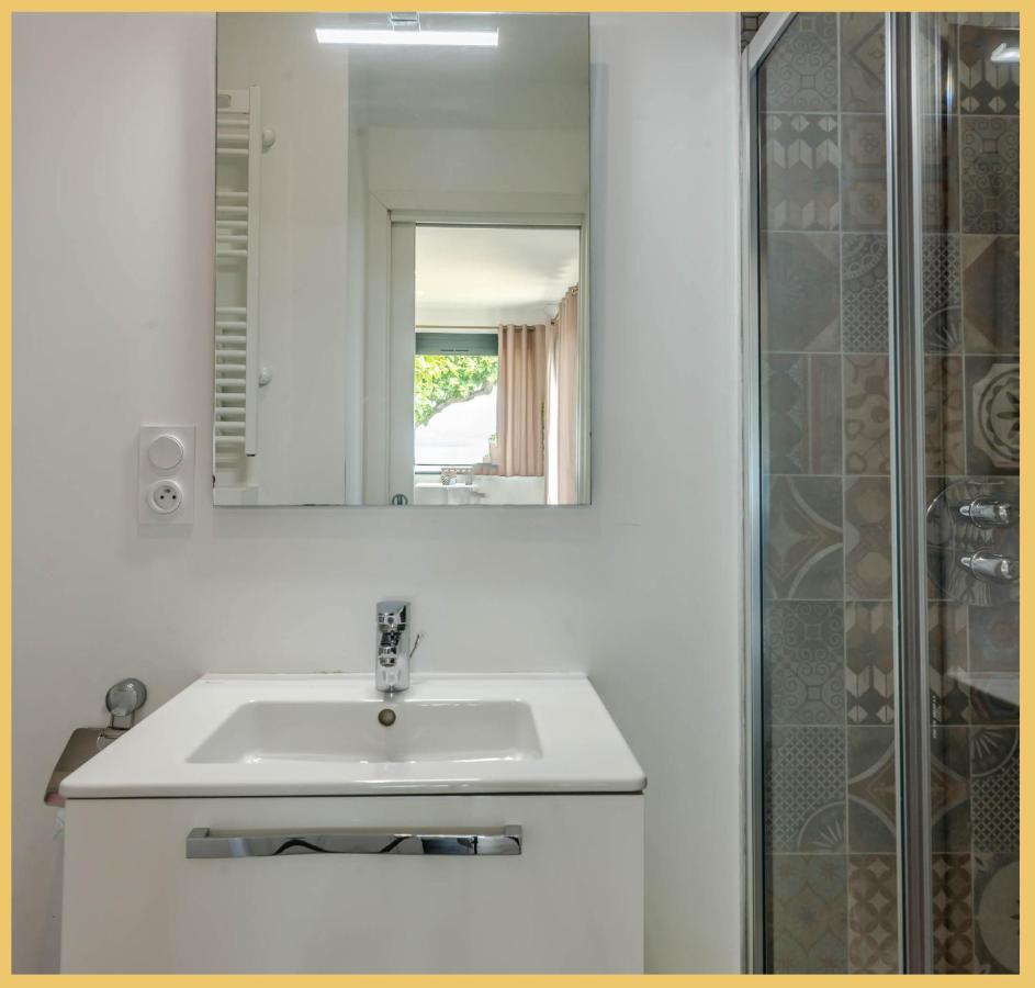 Appartement Cozy 2 Panoramique Lac Leman โทนง-เลส์-แบงส์ ภายนอก รูปภาพ